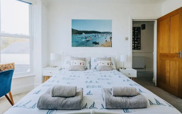 The Slipway Fowey Harbour, Parking 1 Min & Garden