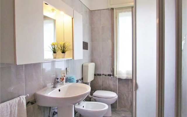 Beautiful Holiday Home With Shared Swimming Pool