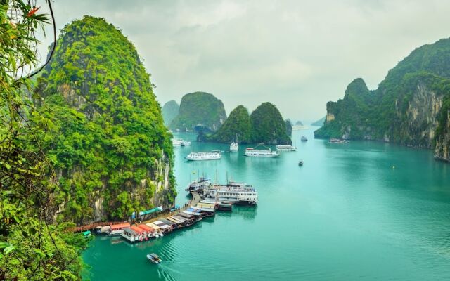 Halong Overnight In Cat Ba Island