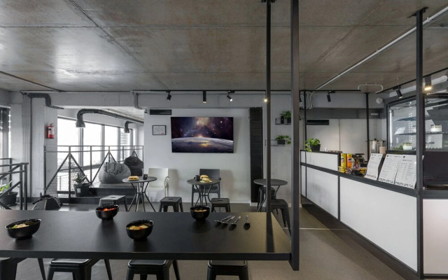 Capsule Hotel Constellation 89