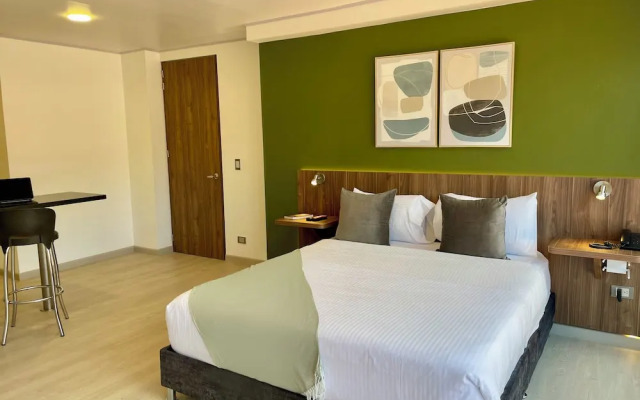 122 Plaza Aparta Hotel