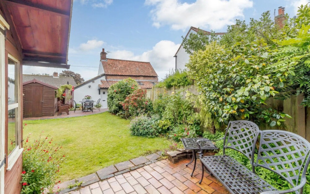 Hollyhedge Cottage