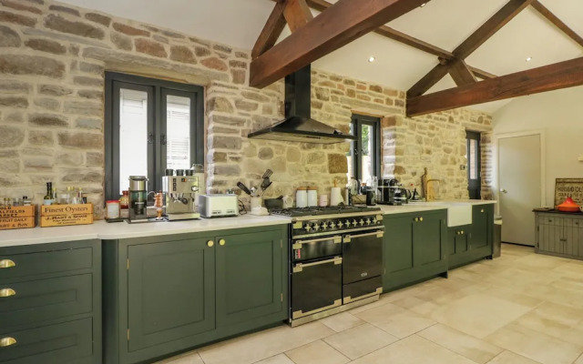 The Ivy Barn