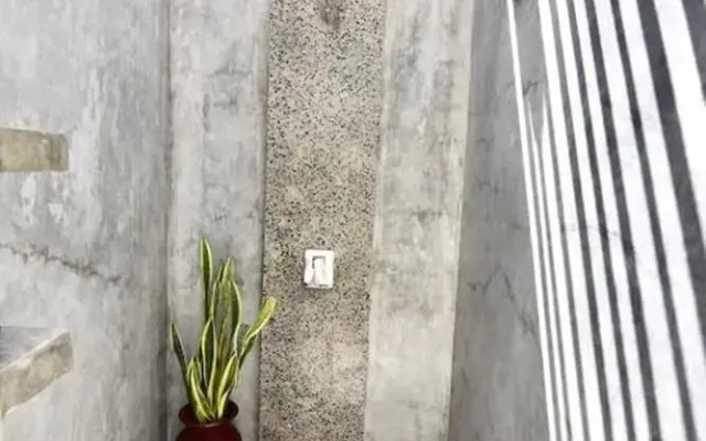 LMBK Surf Camp - Hostel