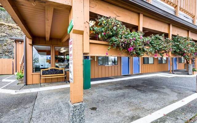 Motel 6 Gold Beach