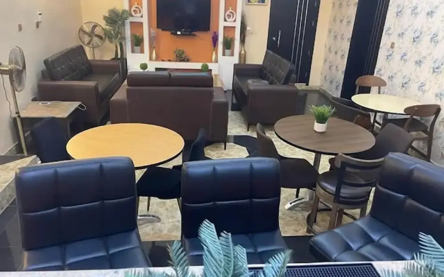 Prodis Hotel and Suites