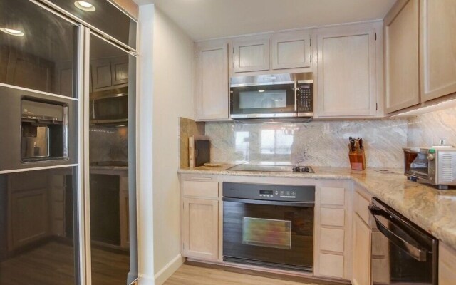 Family Friendly Nautical-themed Condo With Oceanfront Patio Ss121 by Redawning
