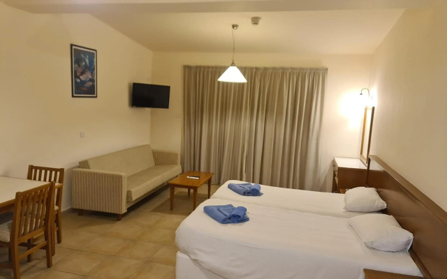 Nissiana Hotel
