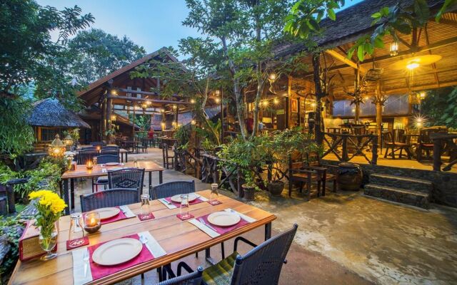 Art's Riverview Lodge