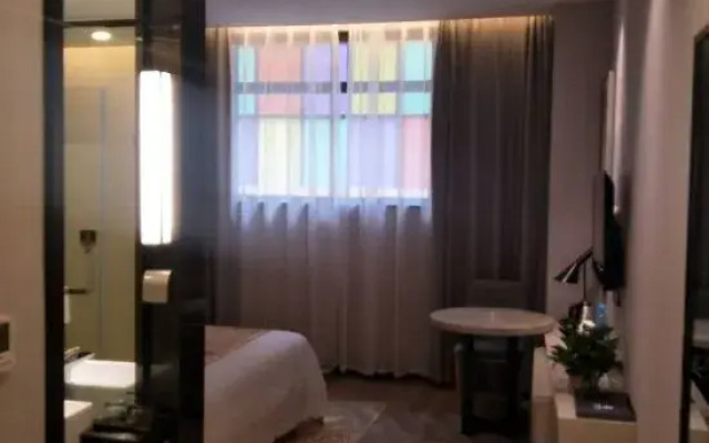 Jusun Hotel