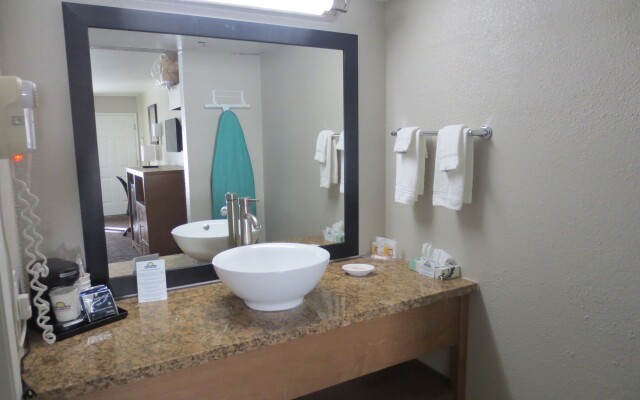 Days Inn & Suites by Wyndham Arcata