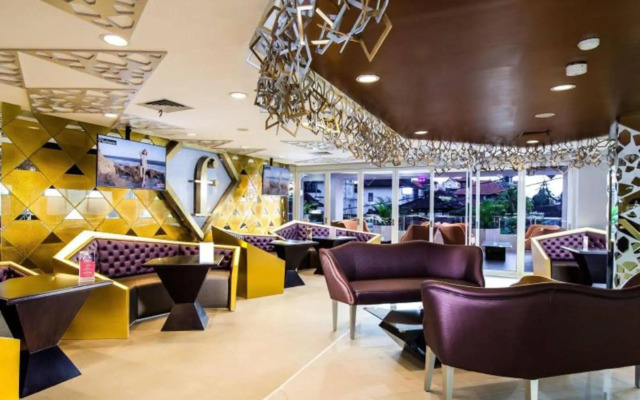 Fashion Hotel Legian