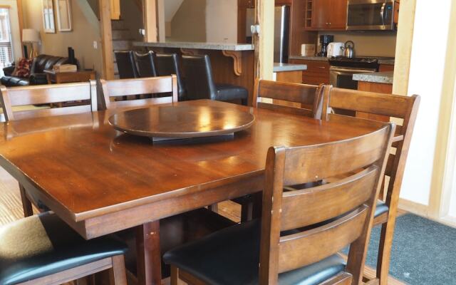 Snow Ridge #6 3 Bedroom Townhouse