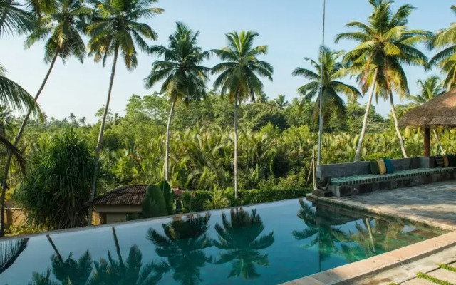 Modern Luxury 03 Bedroom Villa