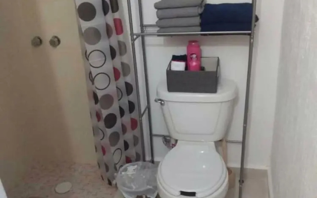 Beautiful Hoestel Near Cancun Beaches With Comfort and Security Guaranteed!