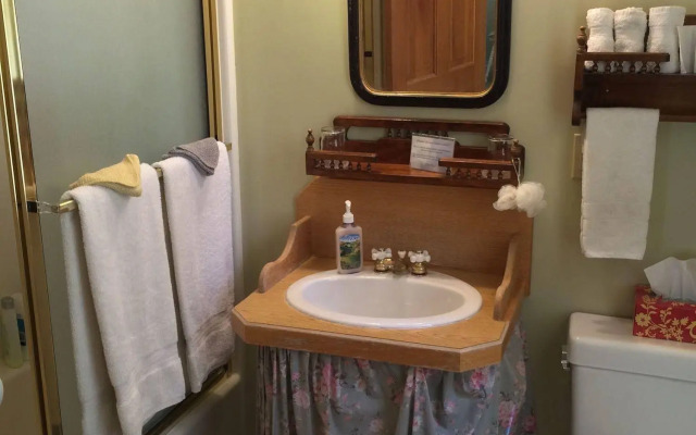 Amber Inn Bed and Breakfast