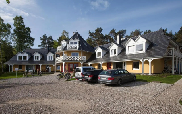 Strandhäuser Blankenfohrt