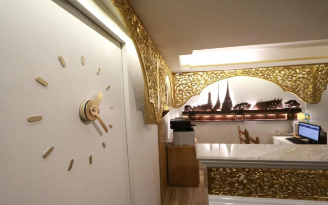 Mariya Lady Hostel At Suvarnabhumi Airport - Female Only