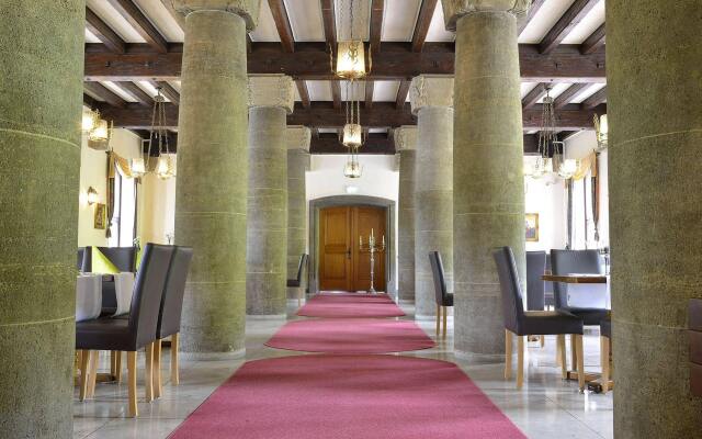 Land- und Golfhotel Alte Fliegerschule