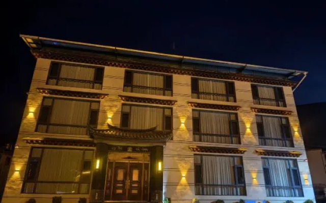 Shangri-La Muxue Xingyue Homestay – Exterior – Shangri-La