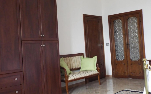 Sartinicco Apartment
