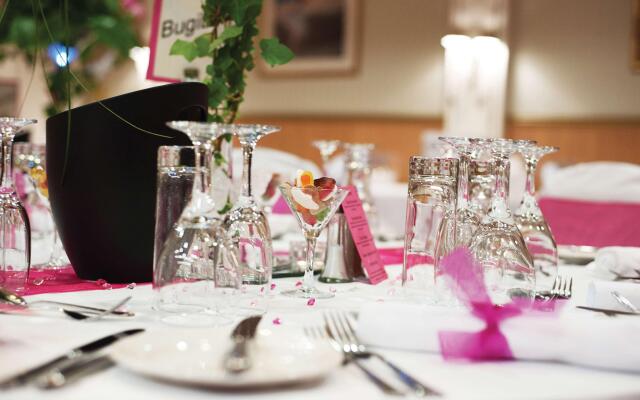 Best Western Manor Hotel