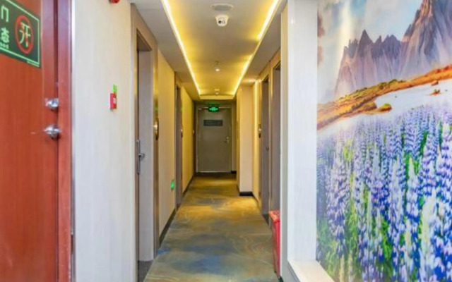 Aijia Chain Hotel (Shenzhen Pingshan)