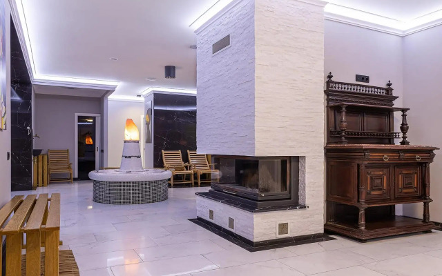 Апарт-Готель "Панщина"