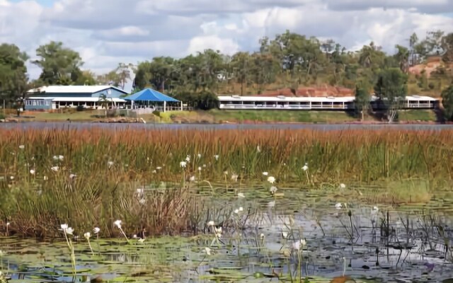 Lake Bennett Resort