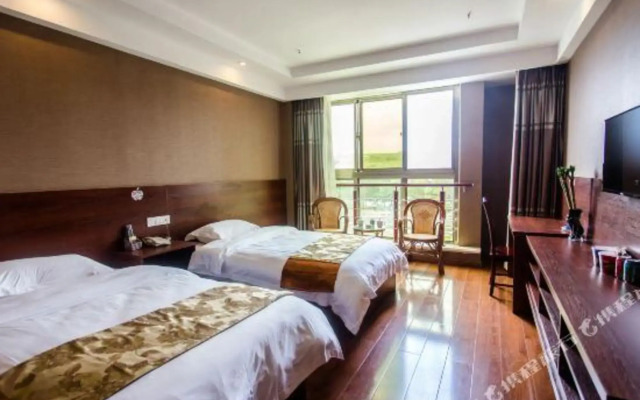 New Residence Hotel (Weihai Station)