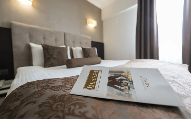 Blanca Hotel