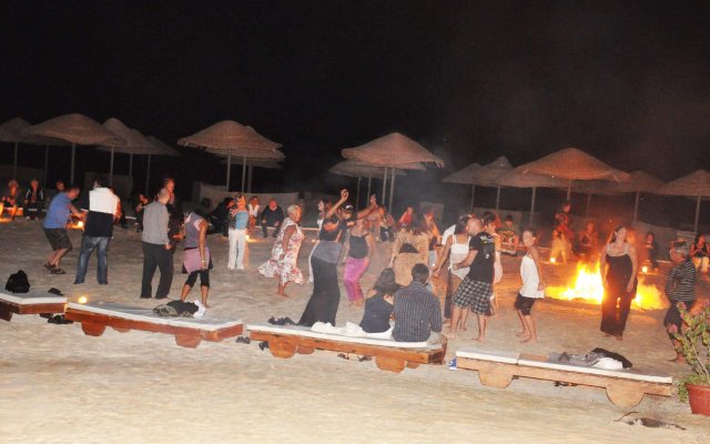 ONATTI Beach Resort - Adults Only 16 Years Plus