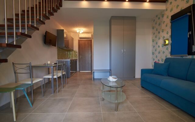 Grey House Apartments