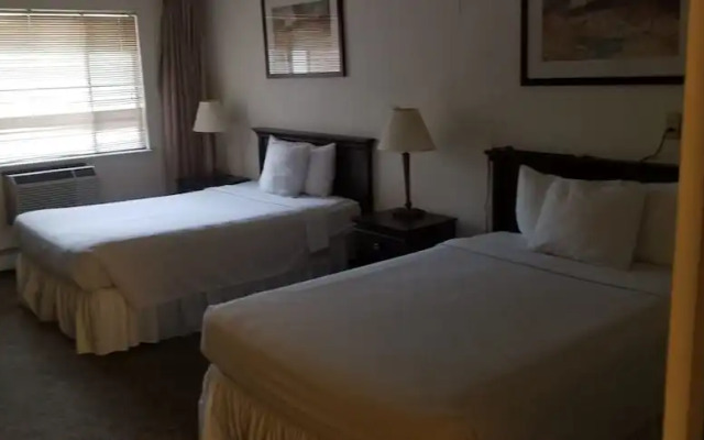 Tomac Motor Inn