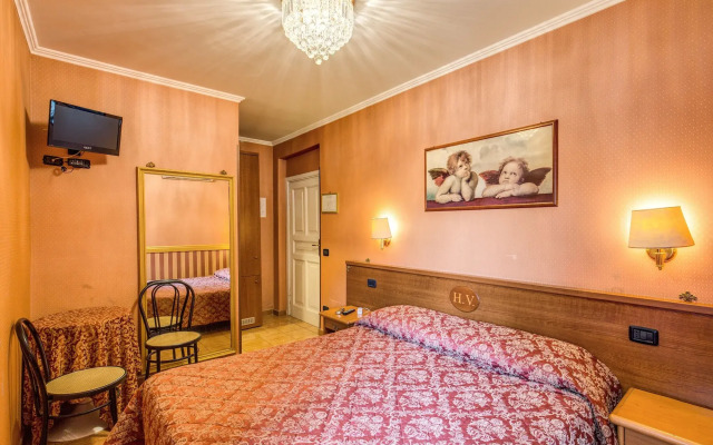 Virginia Hotel