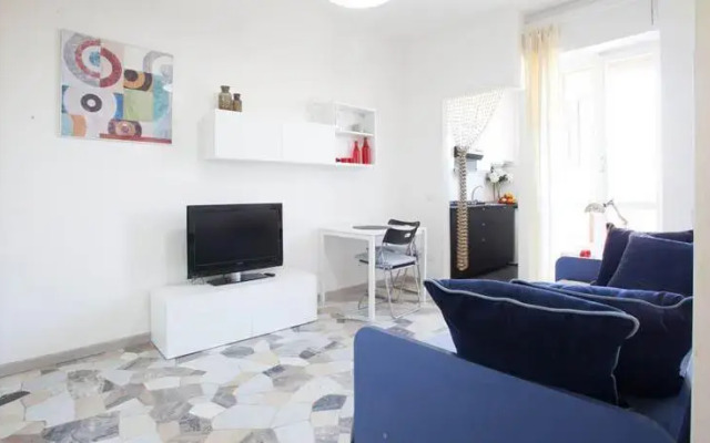 Red Studio Flat
