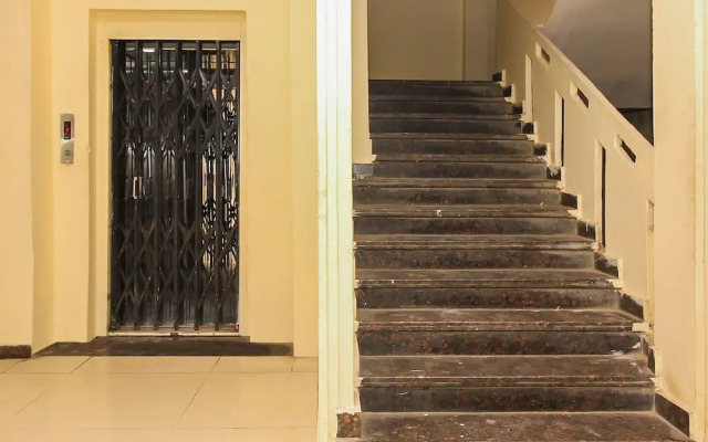 OYO 7343 Al Shareef Palace