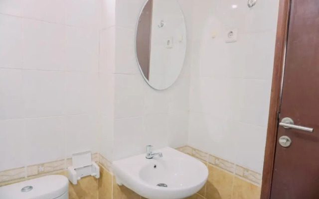 Well Furnished 2Br Grand Palace Kemayoran Apartment