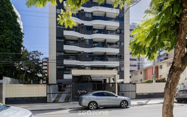 Apt w/ Balcony 500m From the Beach - Eii0304