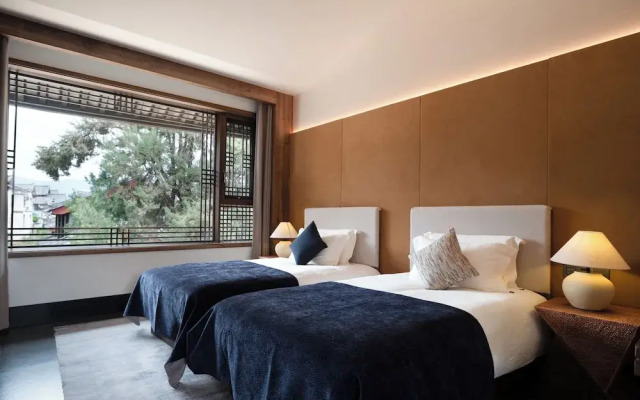 LA MAISON . View Resort