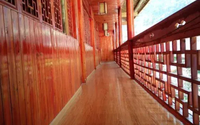 Shanshuping Hotel