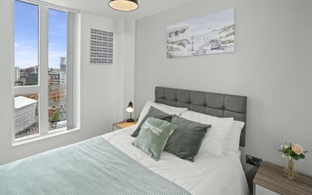Inviting 2-bed Apartment in Manchester