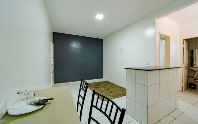 Flat c Wi-fi e Ar-condicionado Perto do Aeroporto