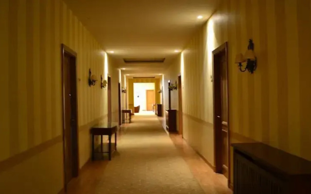 Belmont Hotel