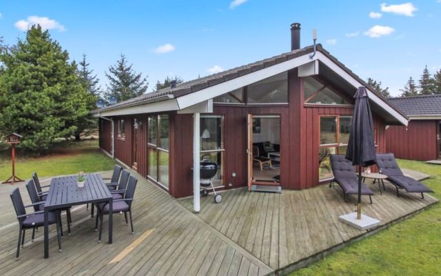 "Henrich" - 450m from the sea in NW Jutland