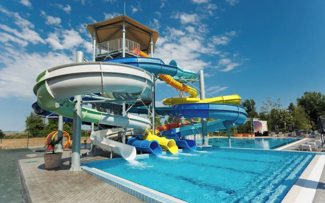 Tarsis Club Hotel & Aquapark