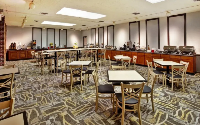 Ramada Seekonk/Providence Area