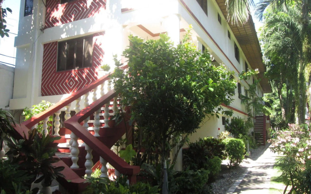 Tonglen Eco Resort