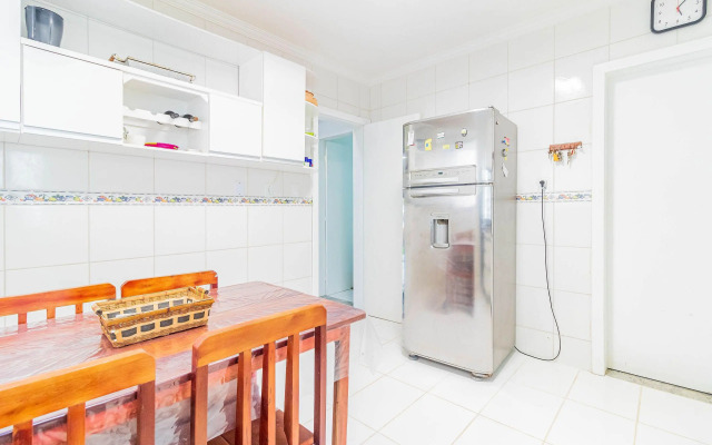 GB46 Maravilhosa Casa com 4 Suítes com Piscina Privativa em Guarajuba