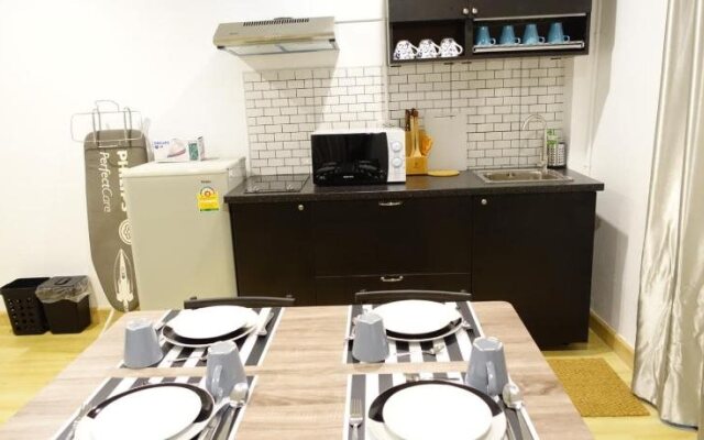 De Paris Self Service Apartment